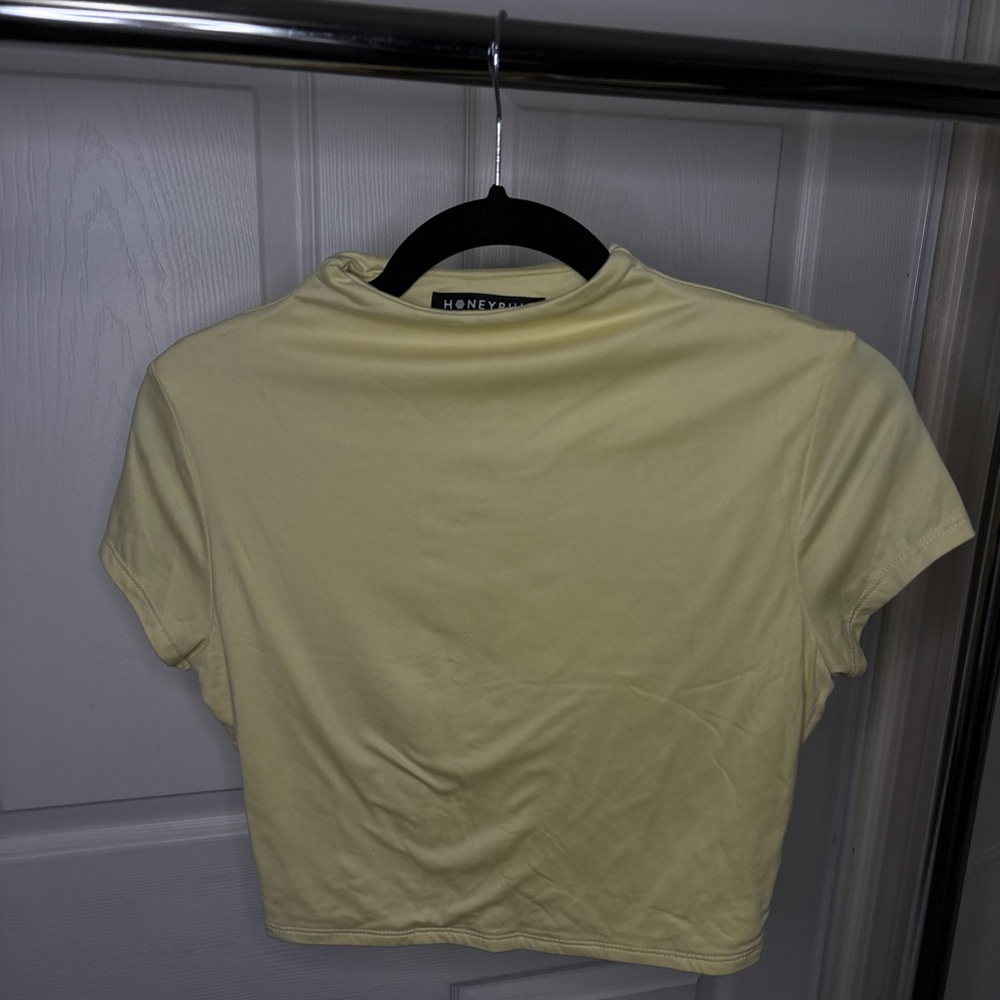 Honeybum butter yellow cropped tee